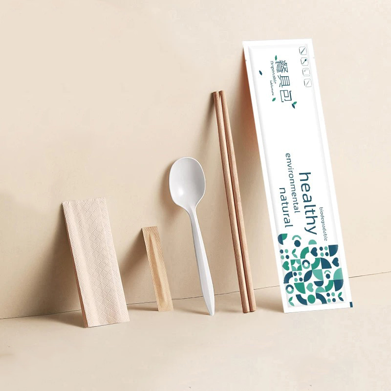 Pauzinhos de bambu descartáveis ​​com colher de amido de milho, guardanapo de mesa, talheres, conjunto de filme de papel degradável